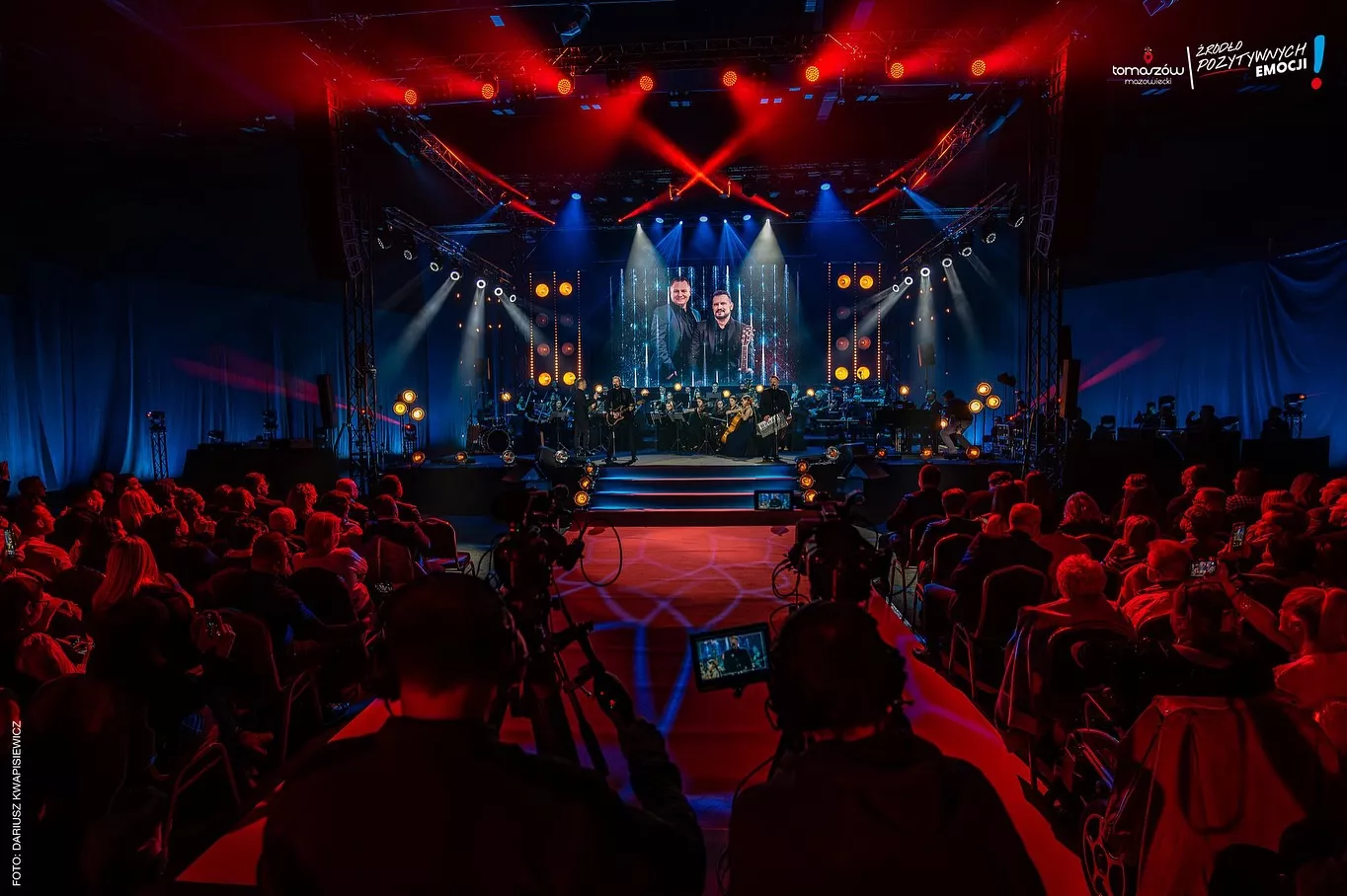 Classic zagrał z orkiestrą w Tomaszowie! Takiego koncertu disco polo jeszcze nie było